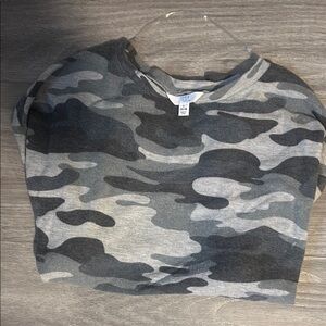 Long sleeve comfy camo long sleeve